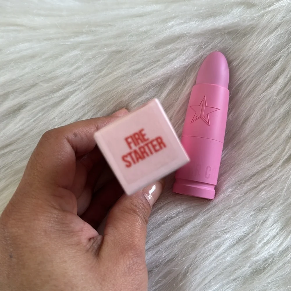 Jeffree Star Fire Starter Velvet Trap Lipstick